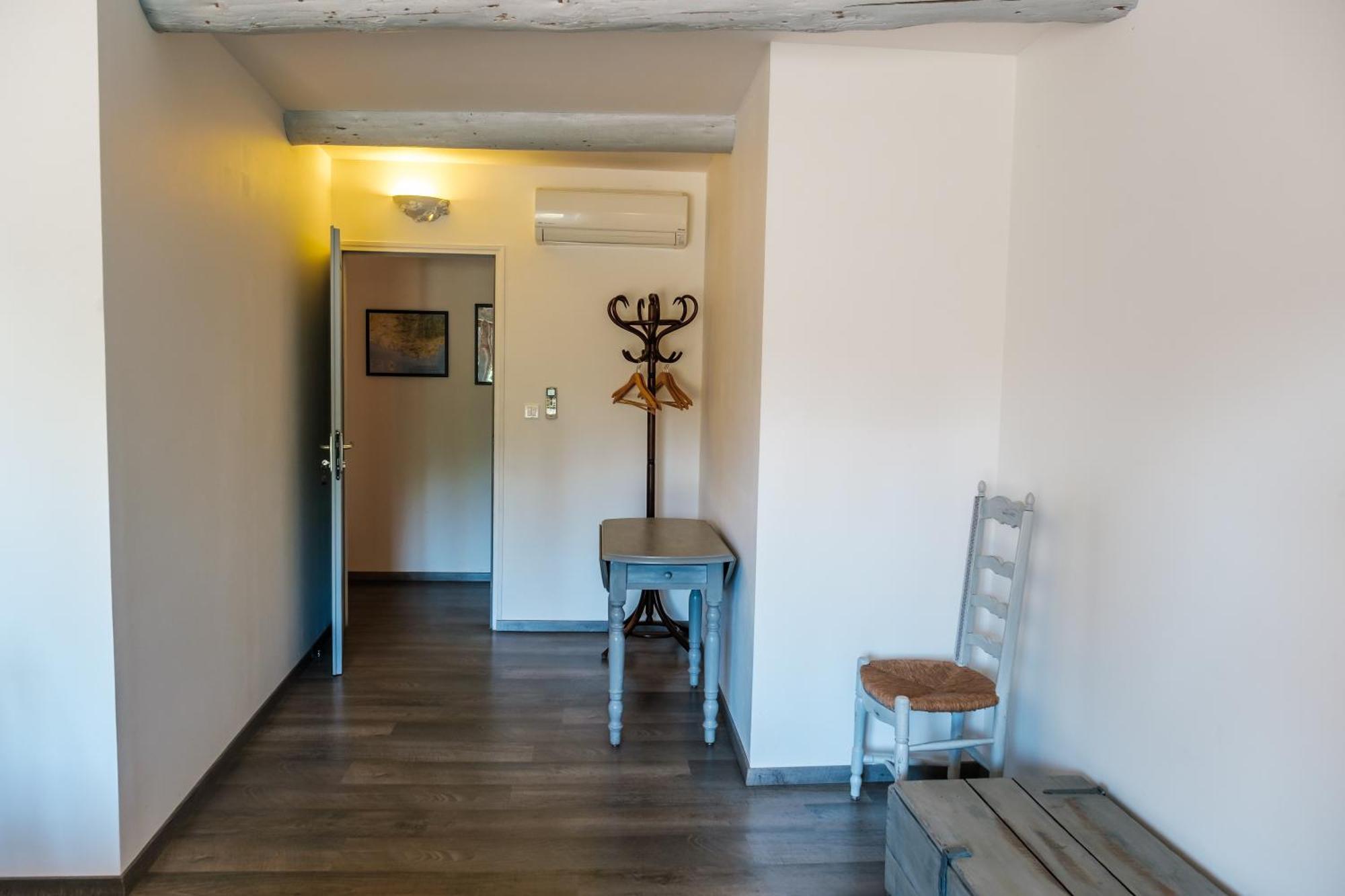 Mas D'Alaure B&B Verquieres Bagian luar foto