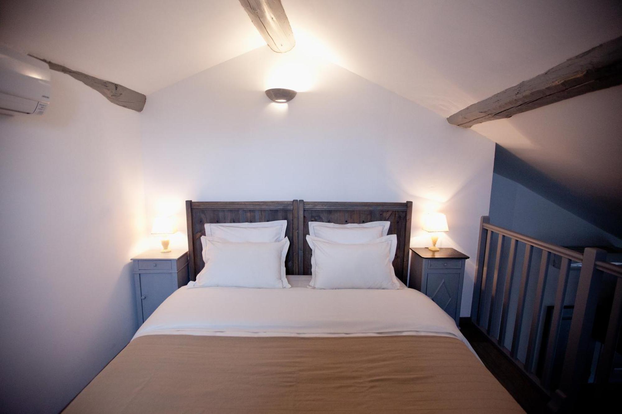 Mas D'Alaure B&B Verquieres Bagian luar foto