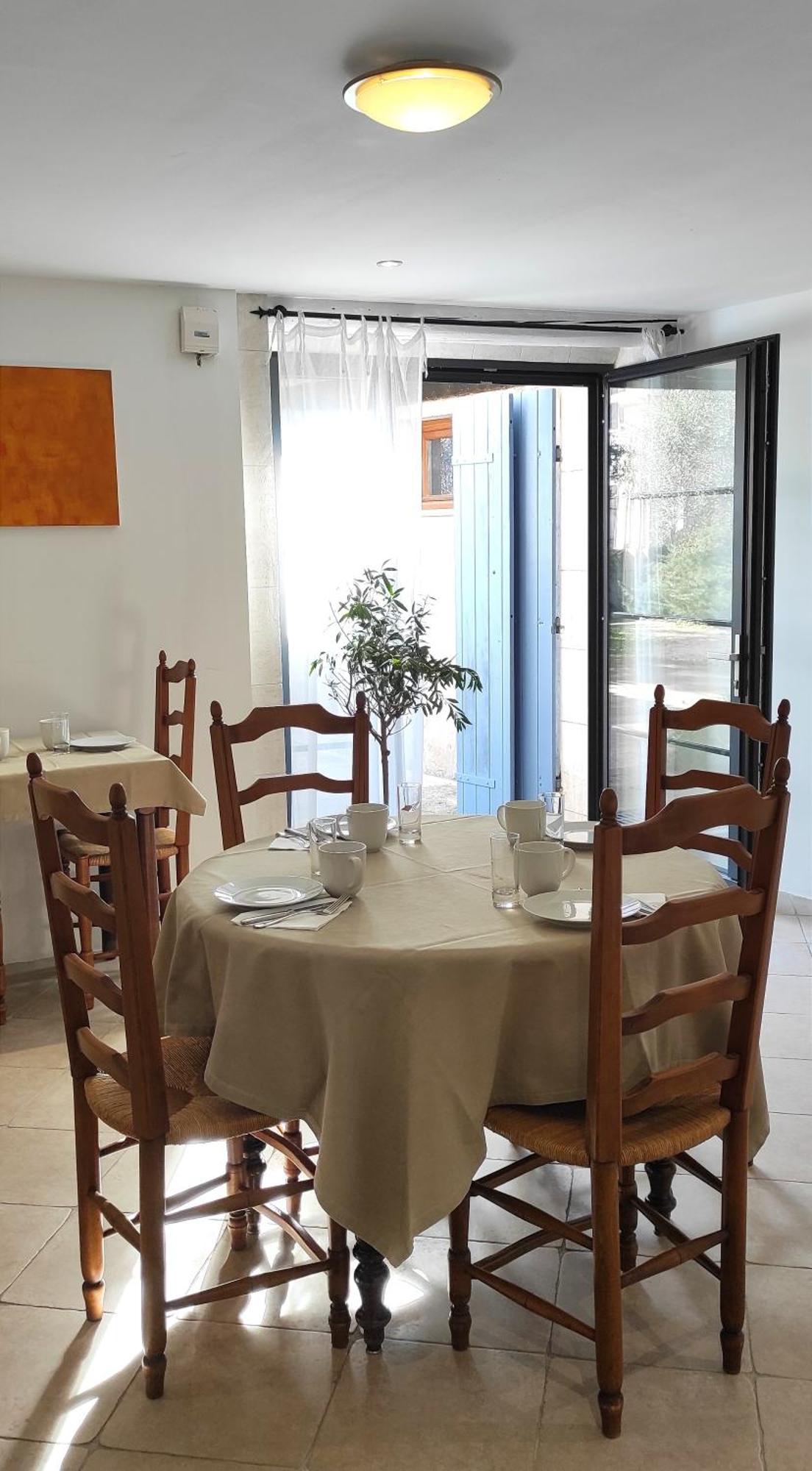 Mas D'Alaure B&B Verquieres Bagian luar foto