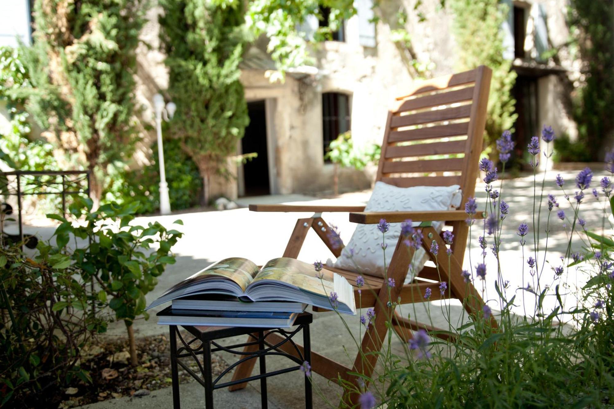 Mas D'Alaure B&B Verquieres Bagian luar foto