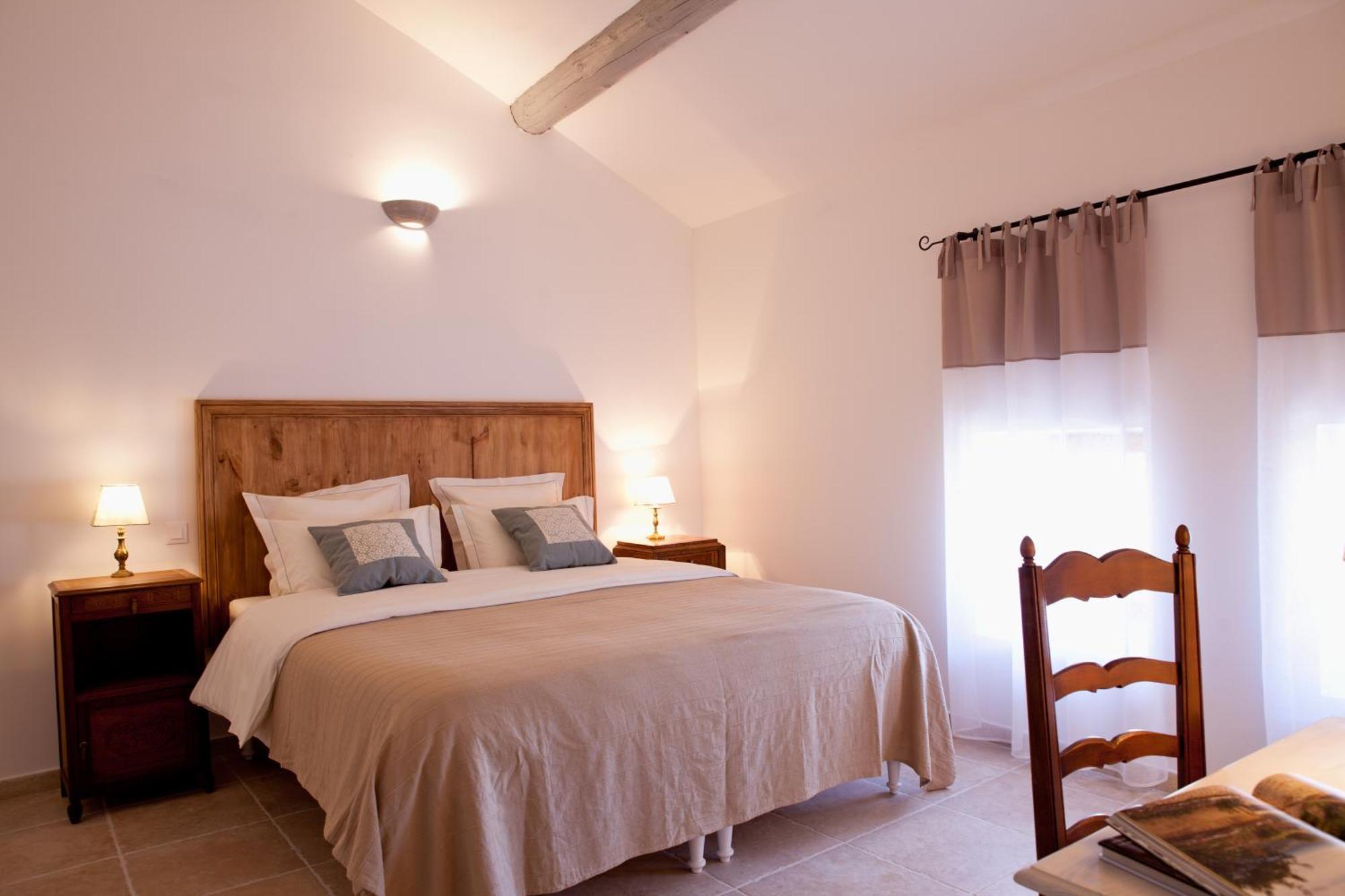 Mas D'Alaure B&B Verquieres Bagian luar foto